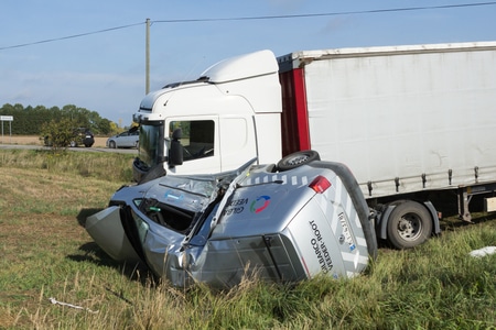 tractor trailer accident lawyer in san antonio